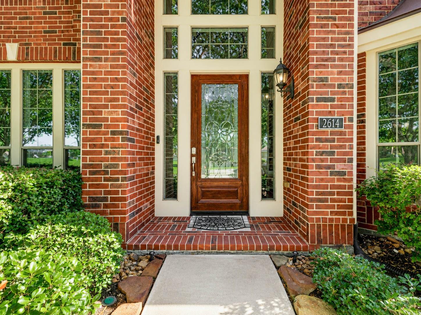 2614 Lake Springs Court, Richmond Tx 77406 Property Photo 4