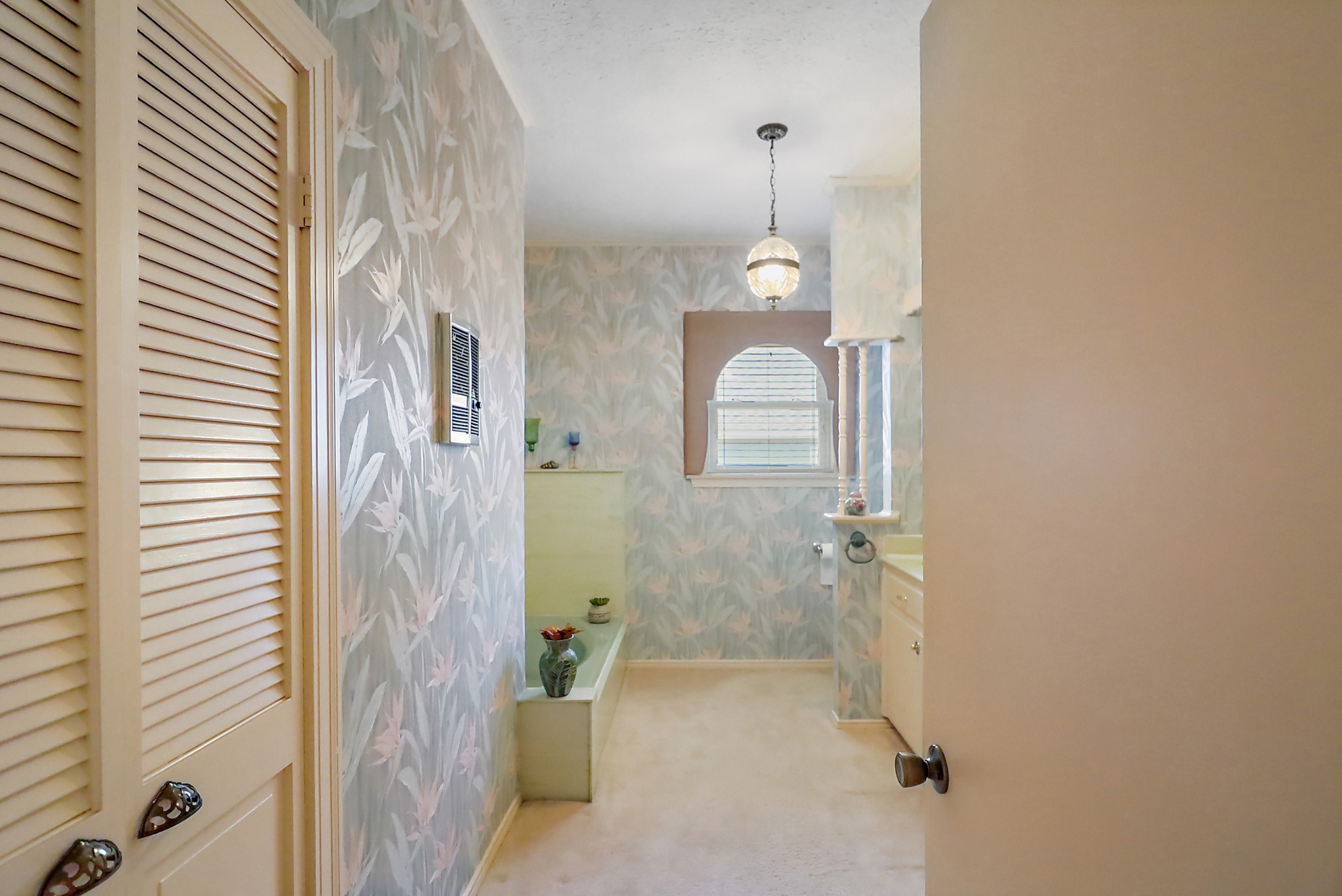 405 Park Street Property Photo 22
