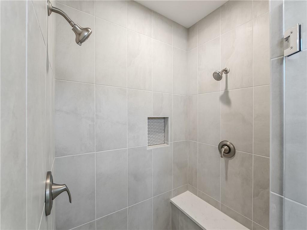 16181 W 166th Court Property Photo 28