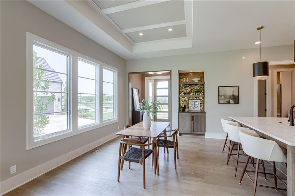 13706 Pembroke Lane Property Photo 7