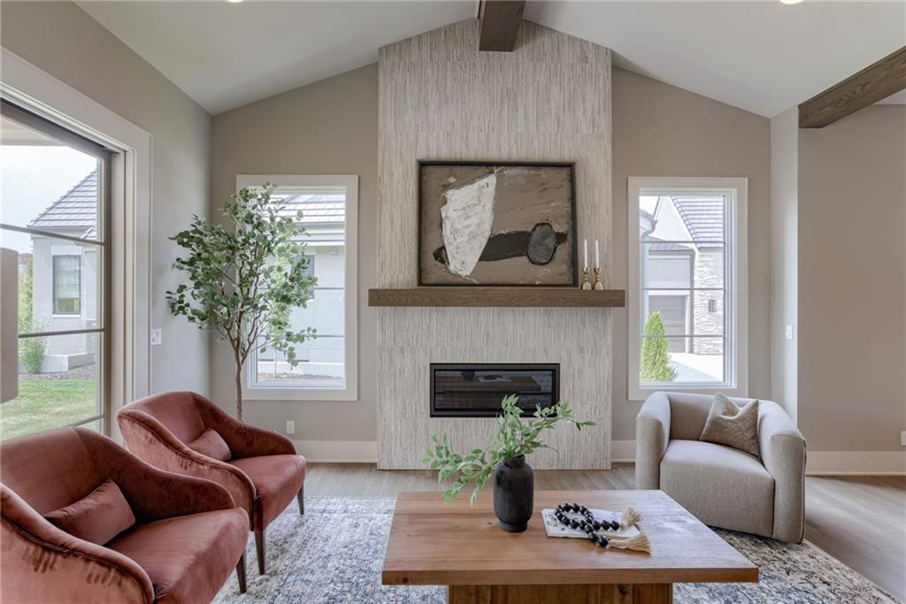 13706 Pembroke Lane Property Photo 14