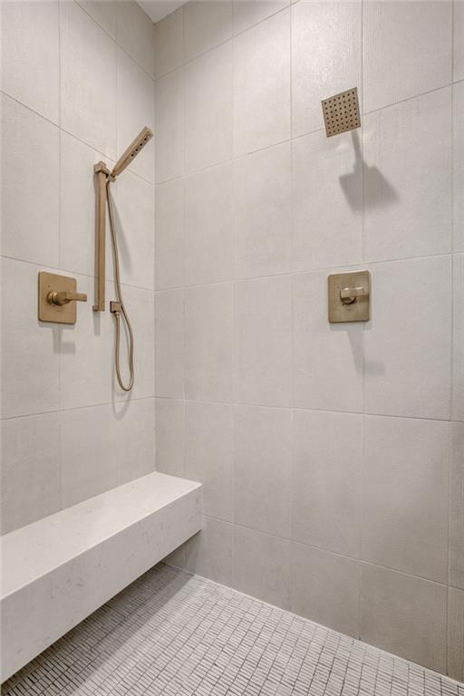 13708 Pembroke Lane Property Photo 25