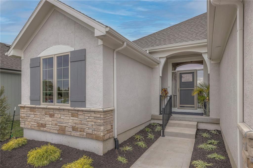 13812 Quigley Street Property Photo 9