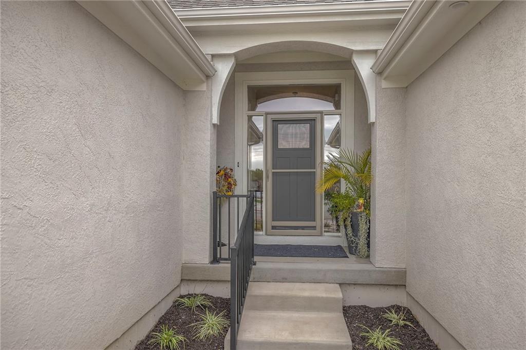 13812 Quigley Street Property Photo 10