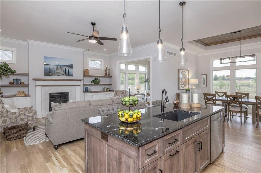 13812 Quigley Street Property Photo 21