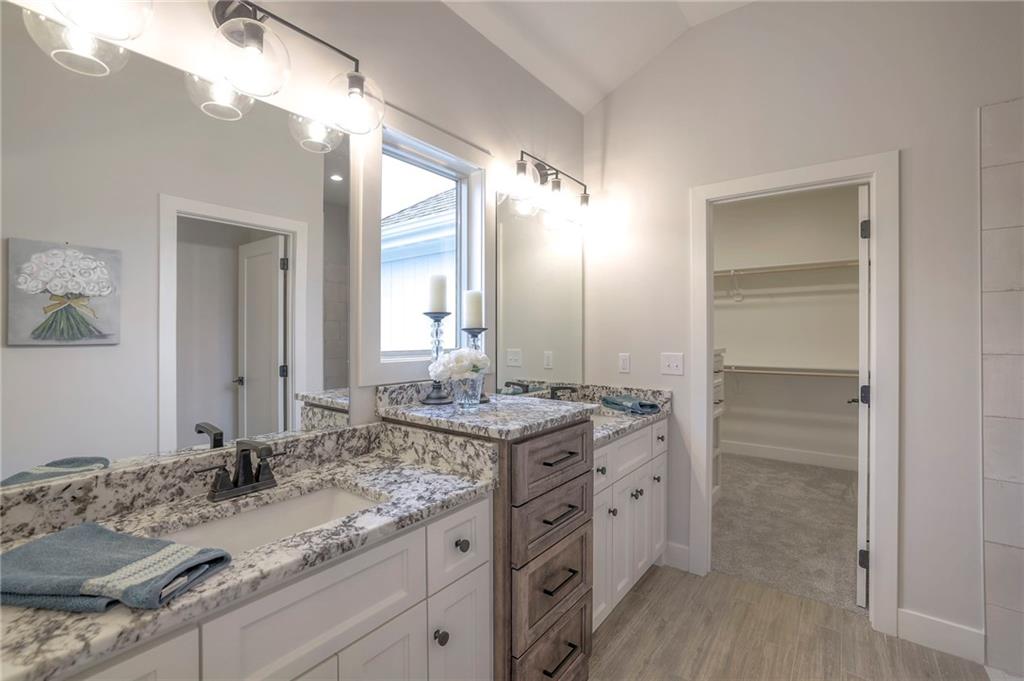 13812 Quigley Street Property Photo 34