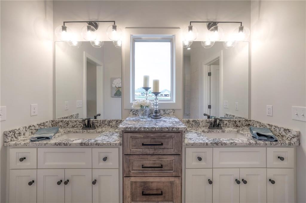 13812 Quigley Street Property Photo 35