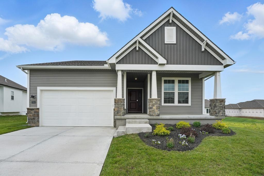 27011 E Dogwood Lane Property Photo 1