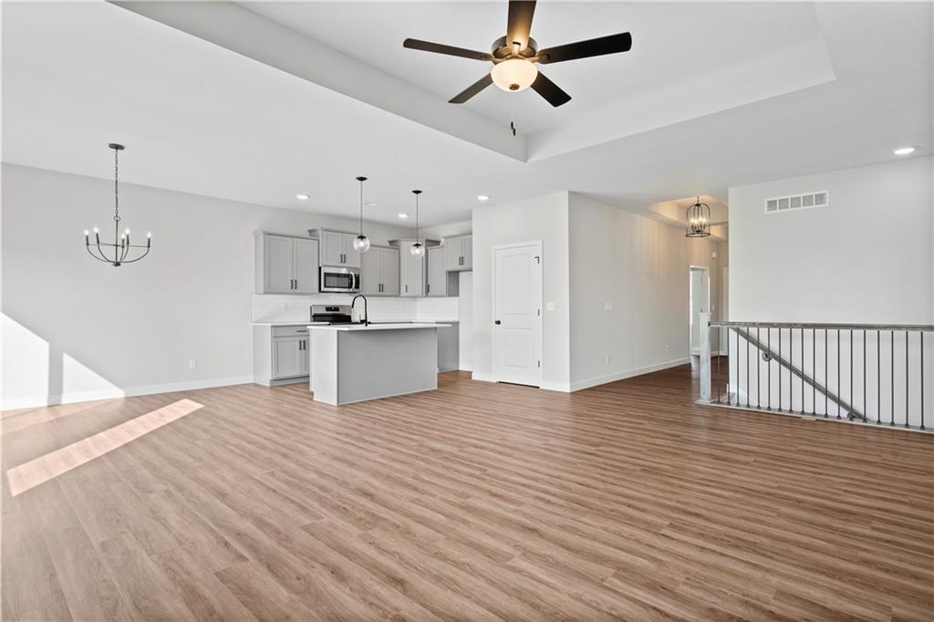 27011 E Dogwood Lane Property Photo 8