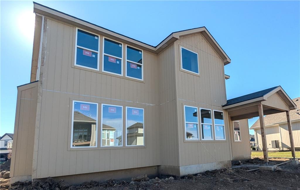 16909 Futura Street Property Photo 14