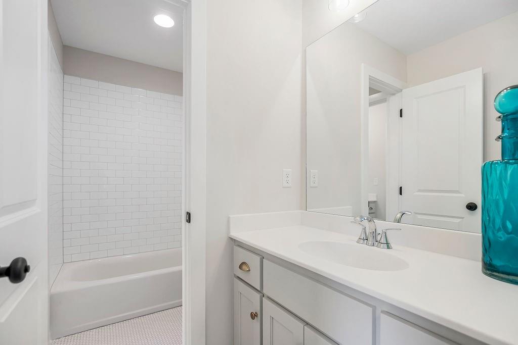 16727 S Hall Street Property Photo 47