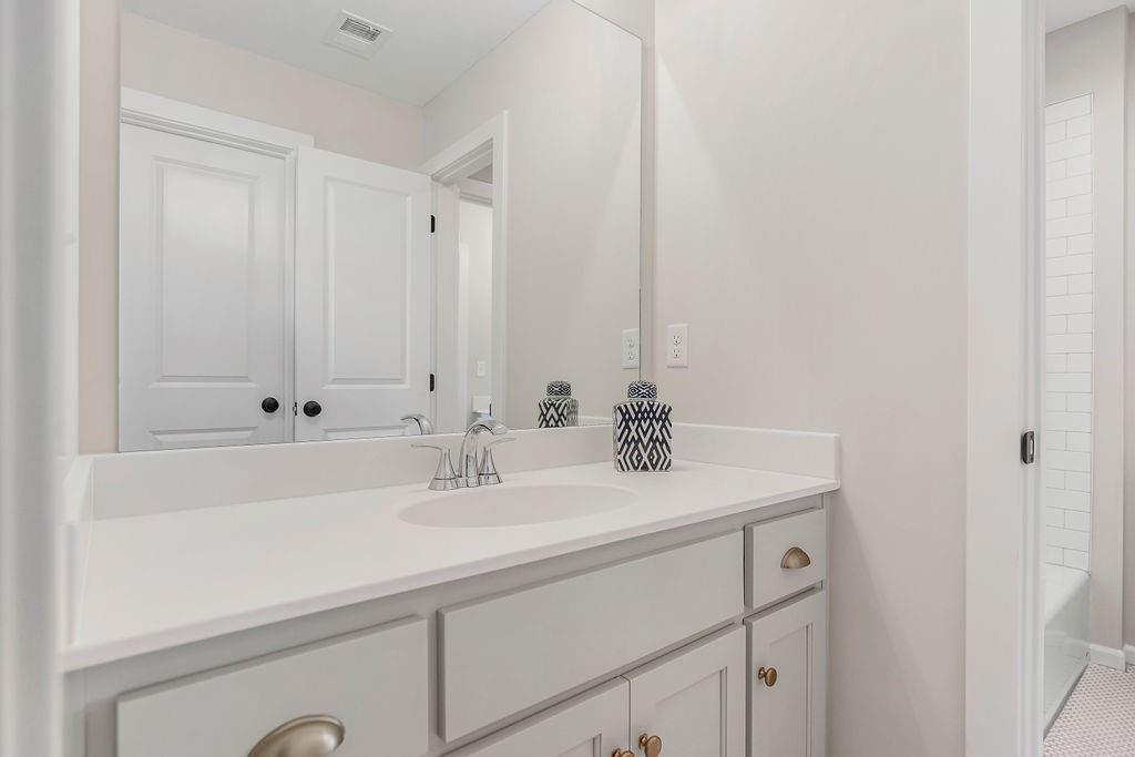 16727 S Hall Street Property Photo 49