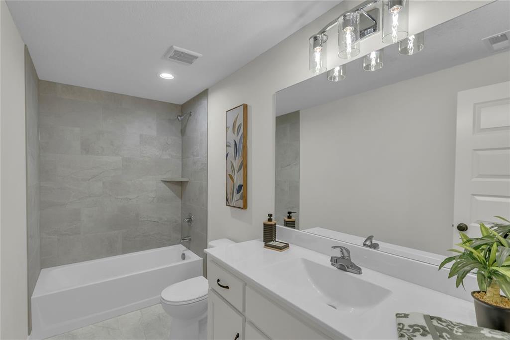 16879 S Cardinal Street Property Photo 32