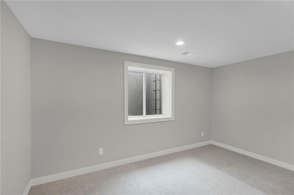 16879 S Cardinal Street Property Photo 33