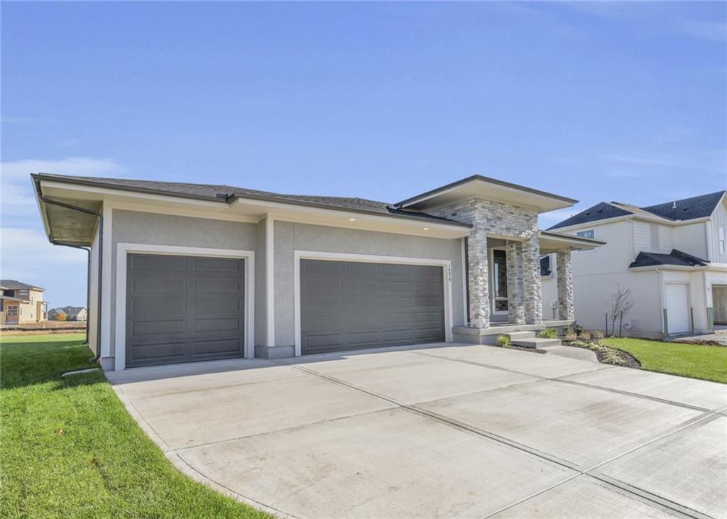 16879 S Cardinal Street Property Photo 38