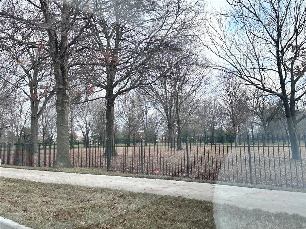 13802 Howe Lane Property Photo 1