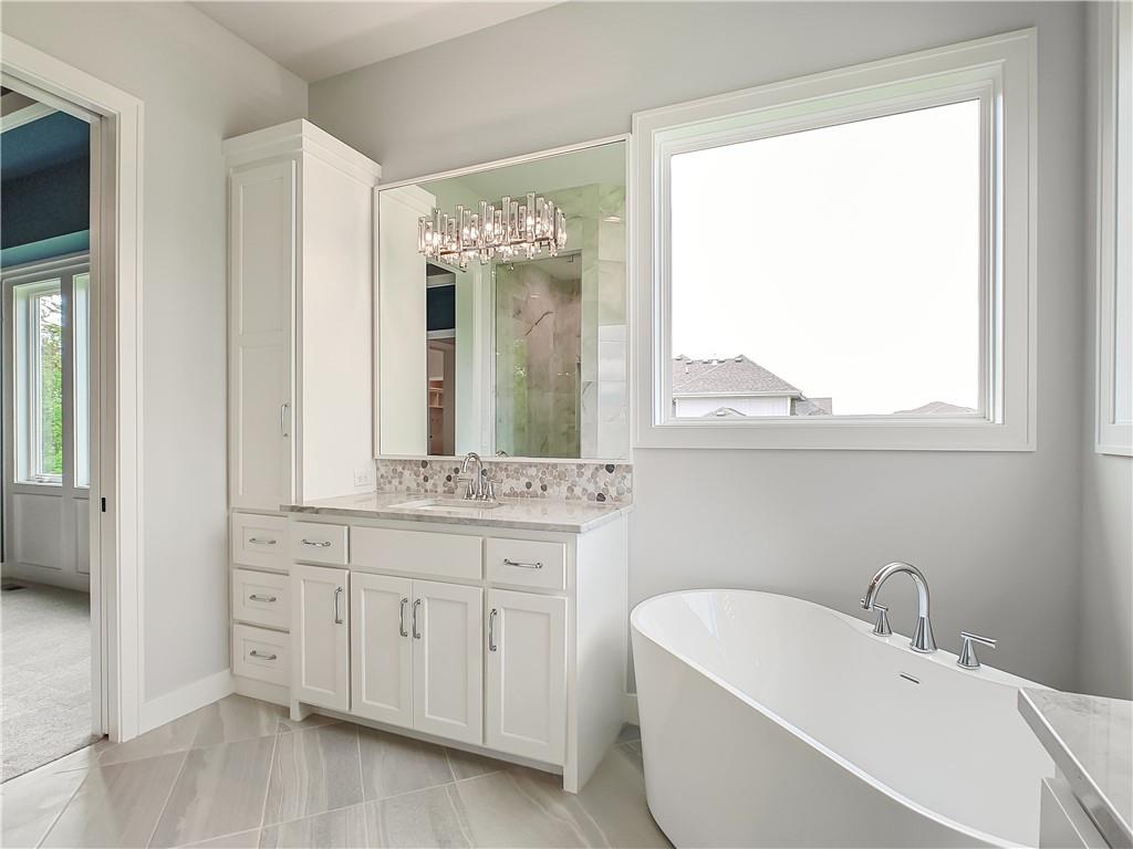 9301 W 168 Street Property Photo 24