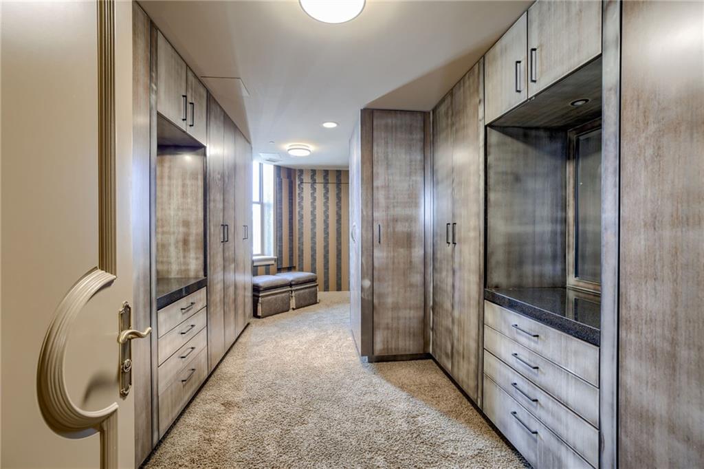 909 Walnut Street Property Photo 32