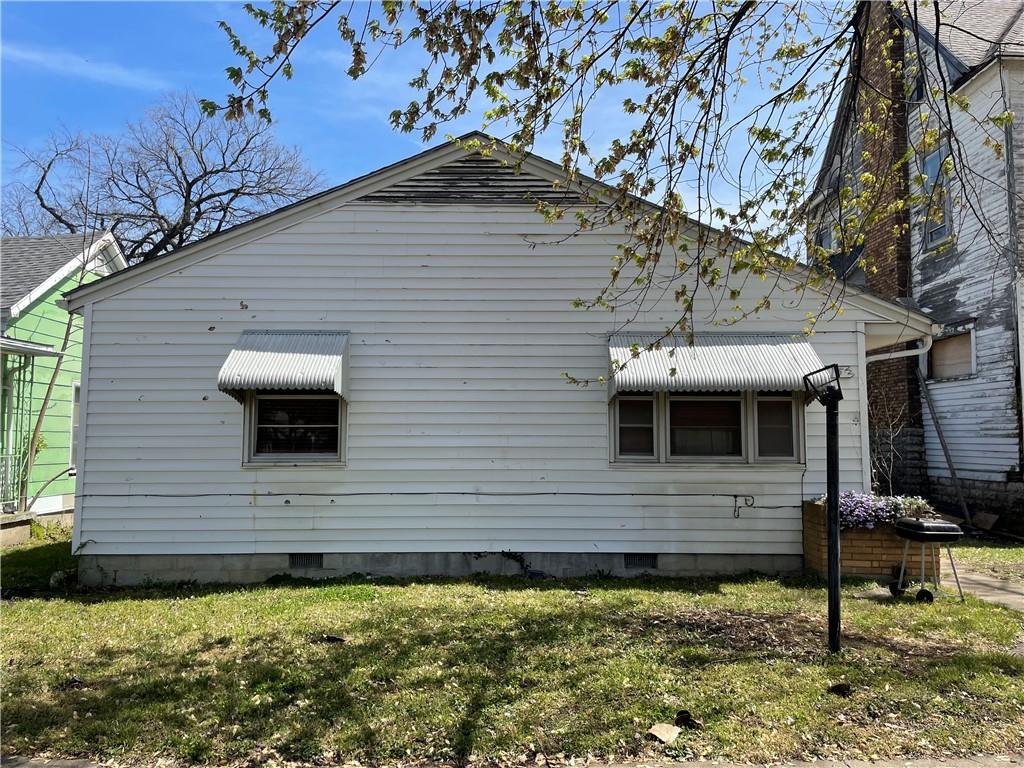 215 S Crawford Street Property Photo