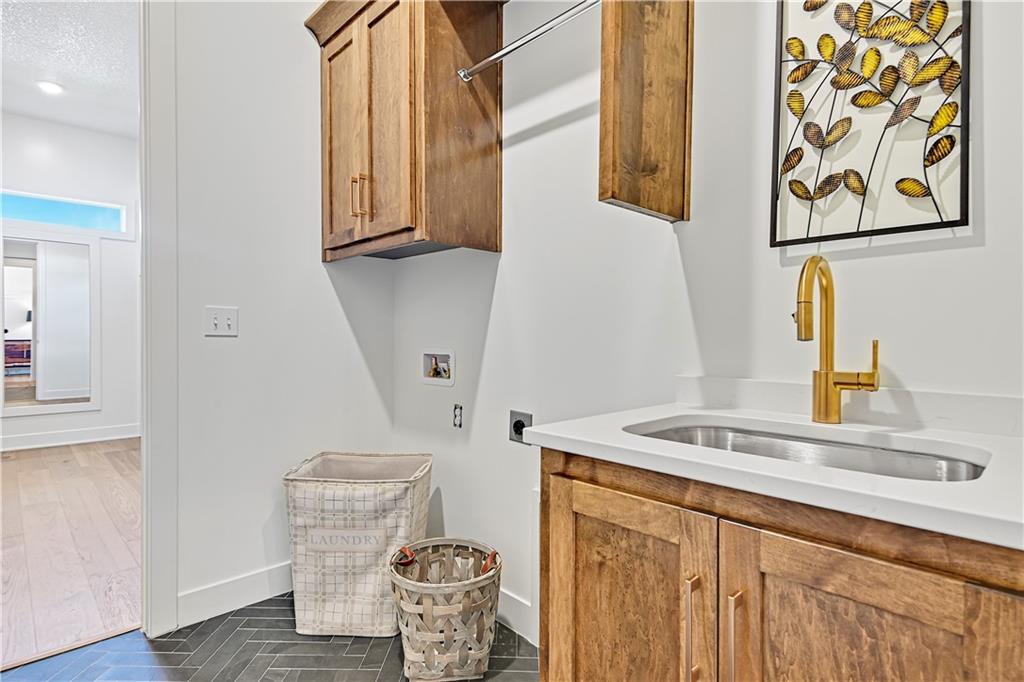 17433 Gillette Street Property Photo 29