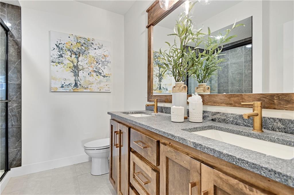 17433 Gillette Street Property Photo 44