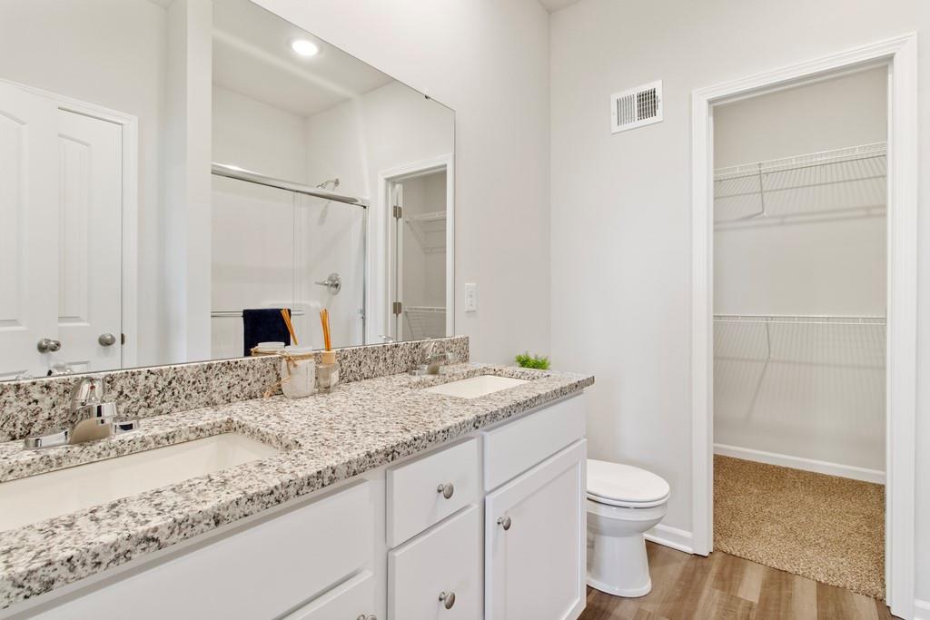 10298 Lucca Lane Property Photo 14