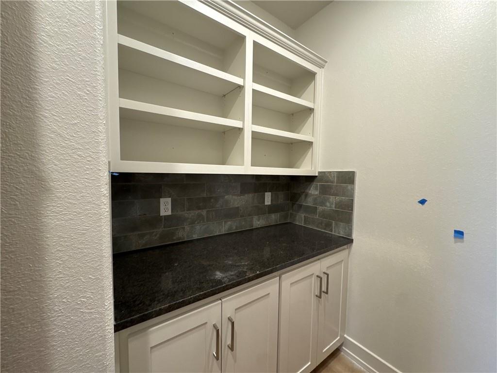 12925 N Champanel Way Property Photo 8
