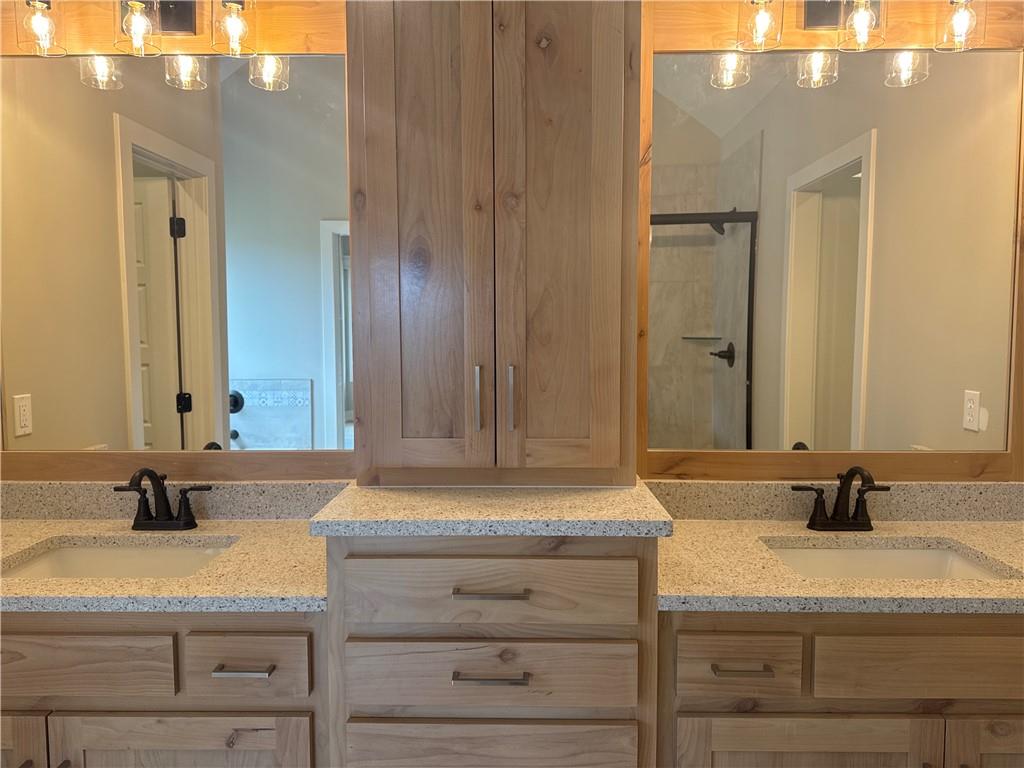 12925 N Champanel Way Property Photo 11