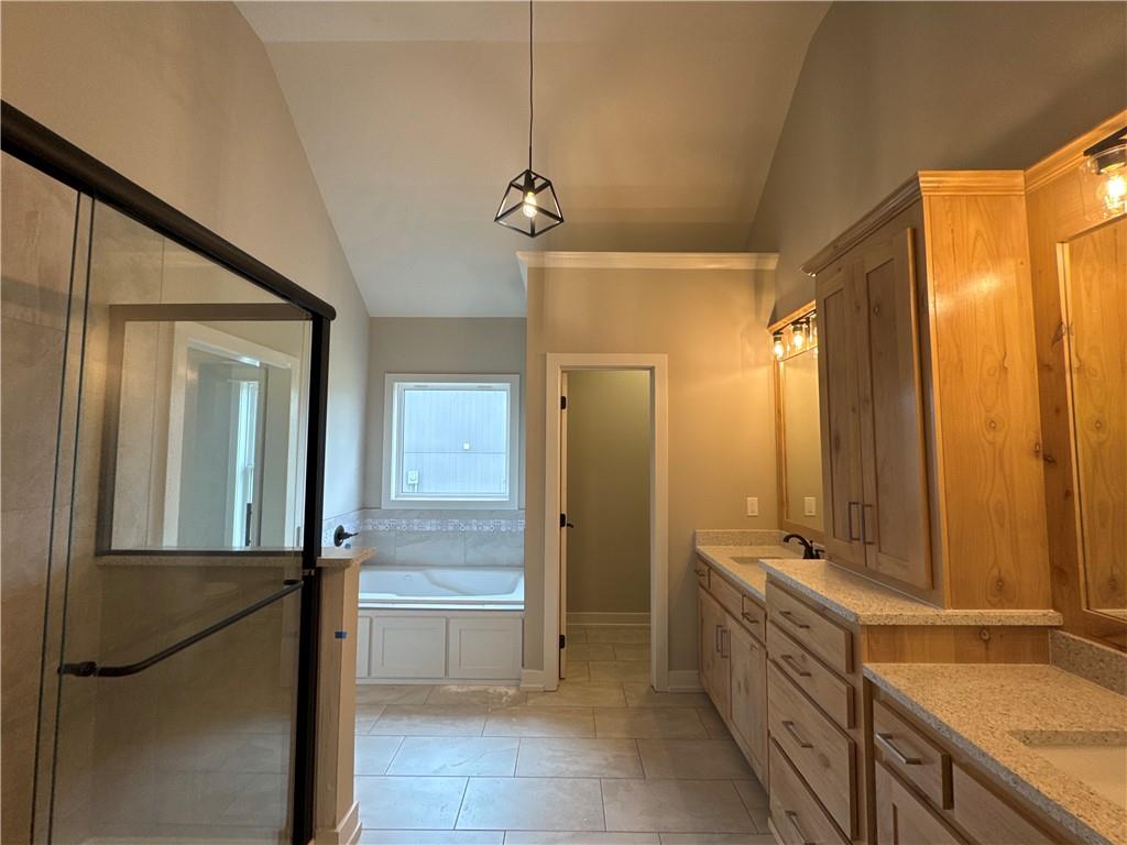 12925 N Champanel Way Property Photo 12