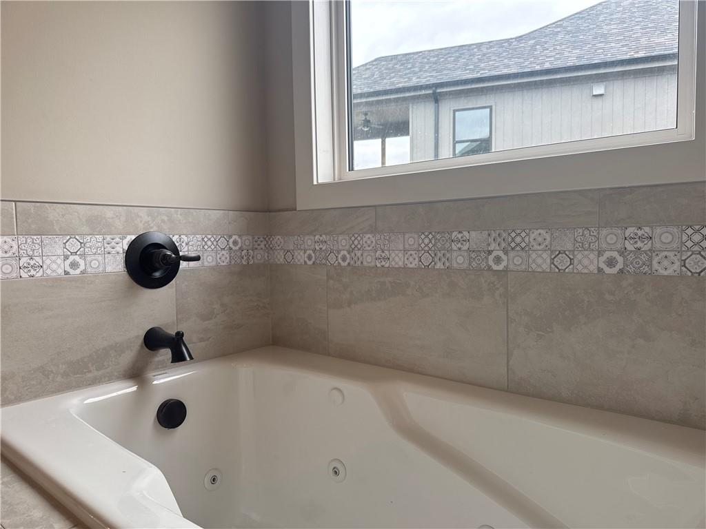 12925 N Champanel Way Property Photo 14