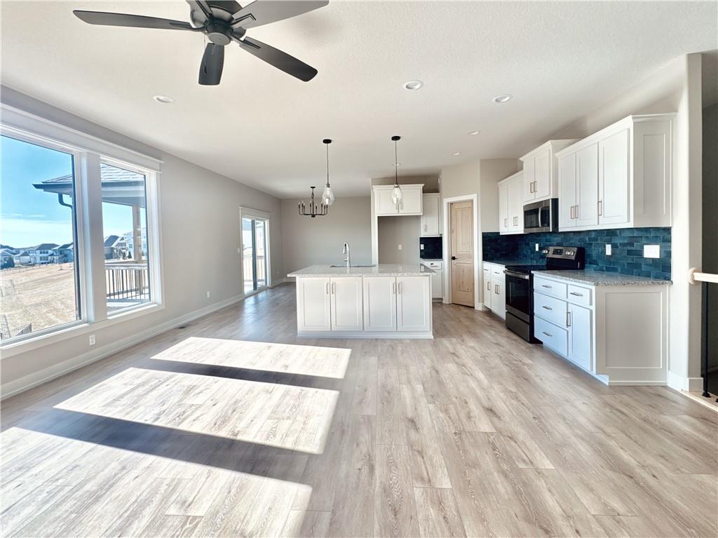 12935 N Champanel Way Property Photo 4
