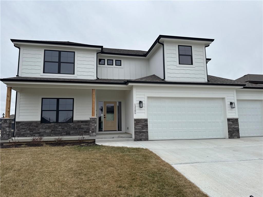 12585 N Beacon Court Property Photo 2