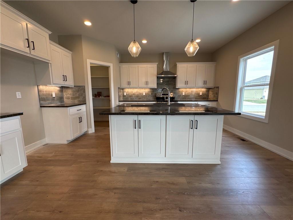 12585 N Beacon Court Property Photo 4