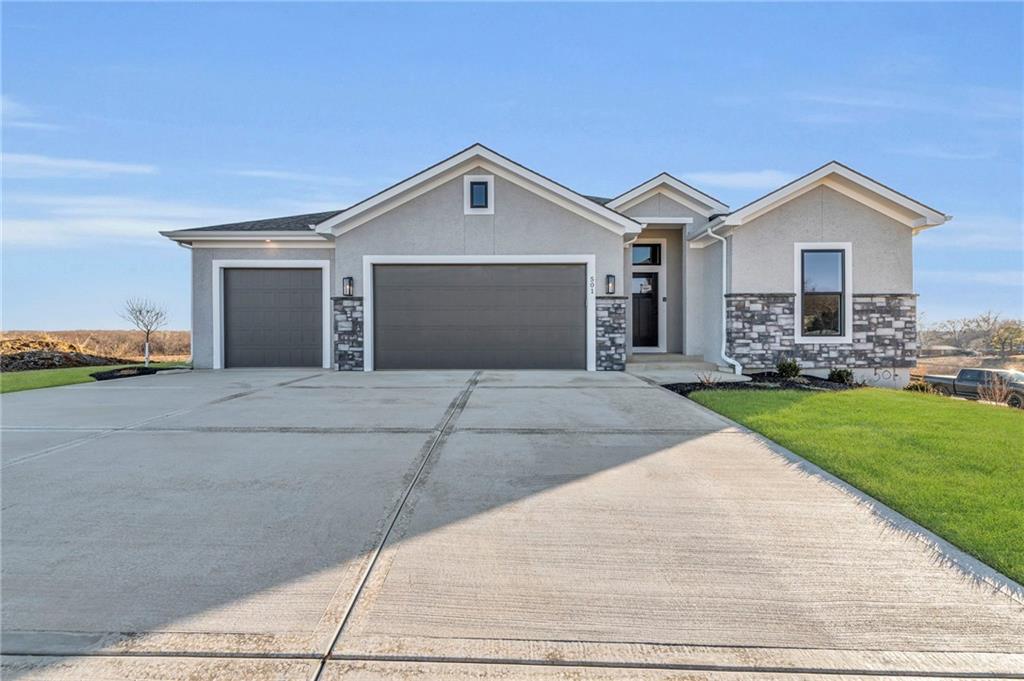 501 6th Street Property Photo