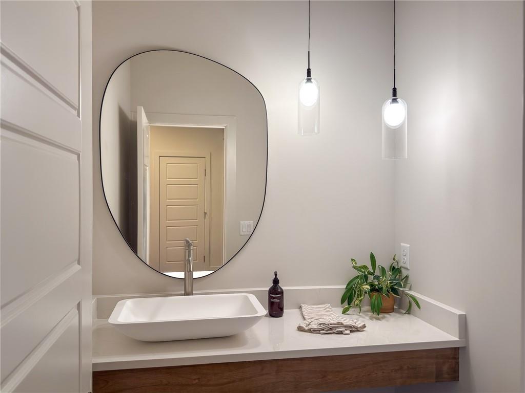 22051 W 100th Terrace Property Photo 17