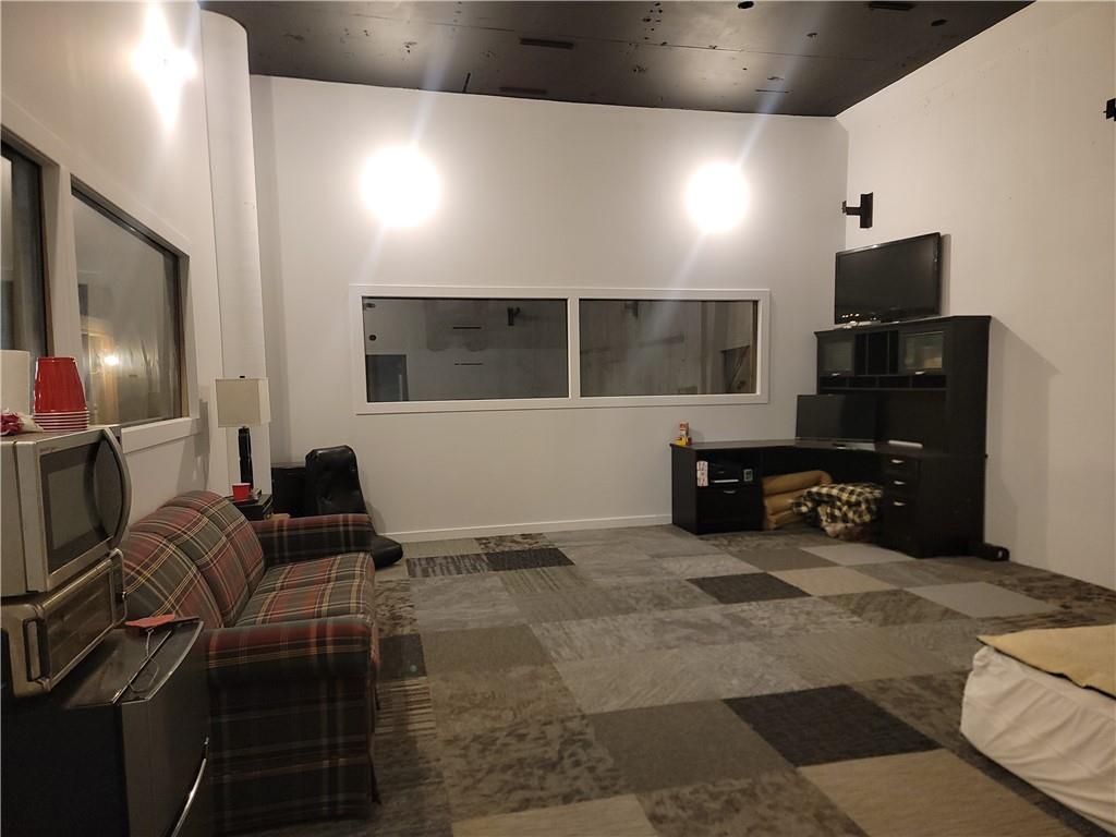 3627 D Road Property Photo 7