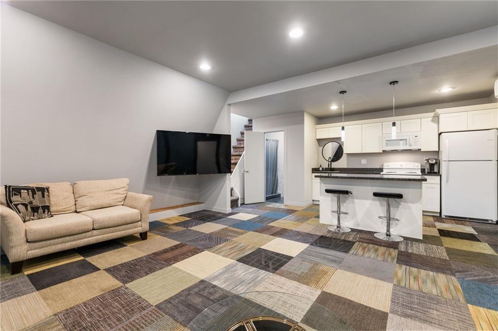 3627 D Road Property Photo 18