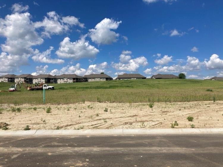 4506 Valley Ridge Drive Property Photo 2