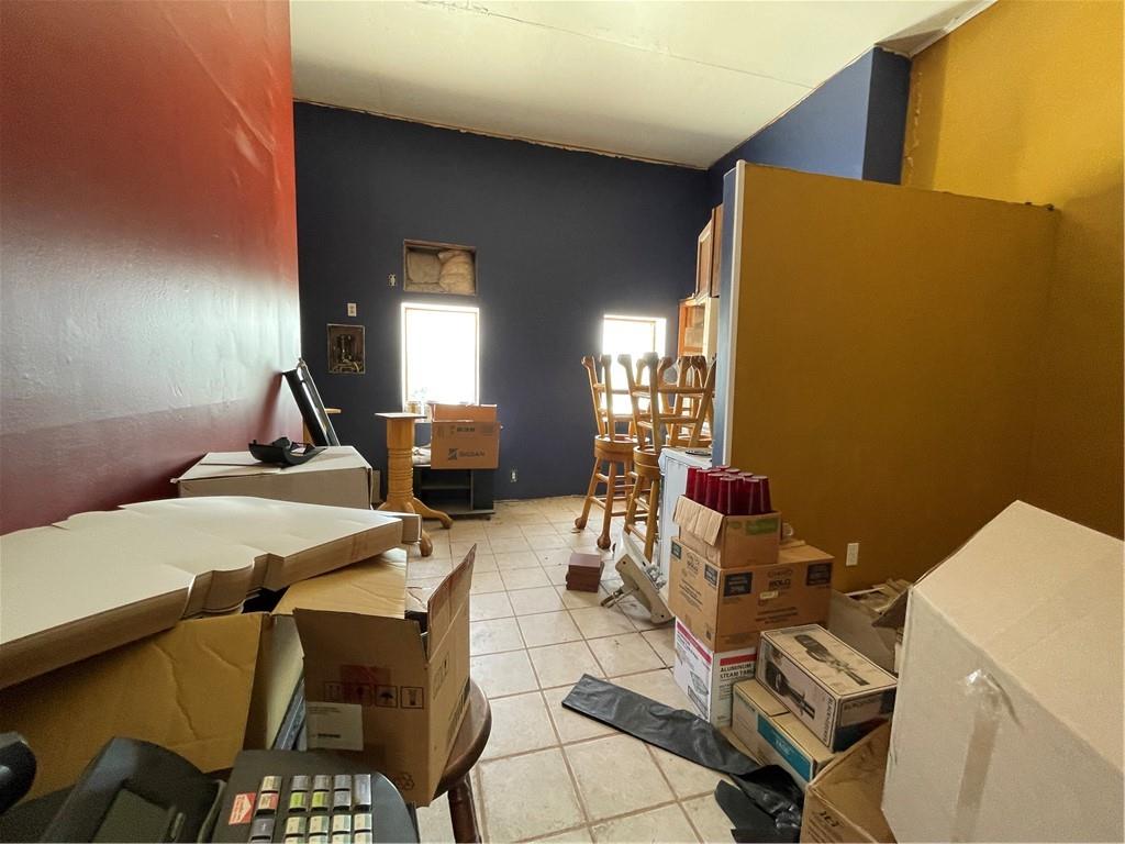 16 W Peoria Street Property Photo 25