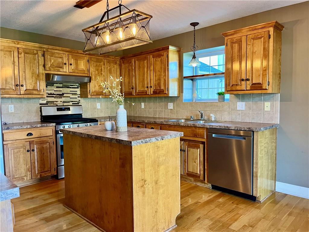 22507 Settler Circle Property Photo 21