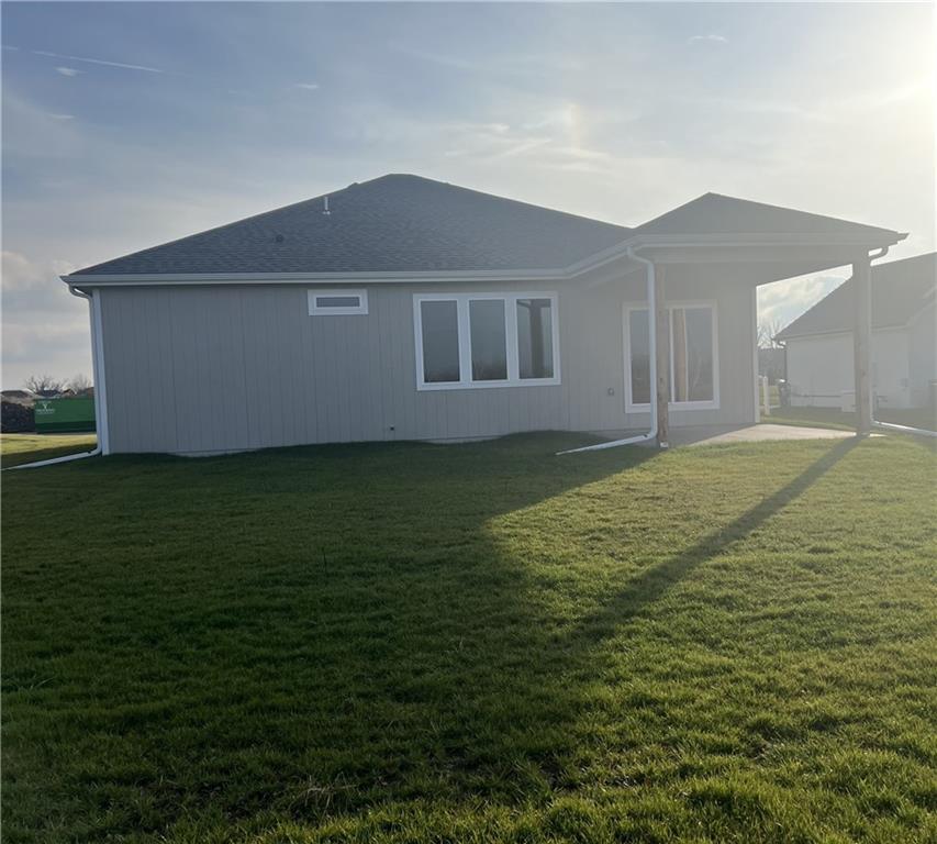 1227 Alexander Court Property Photo 32