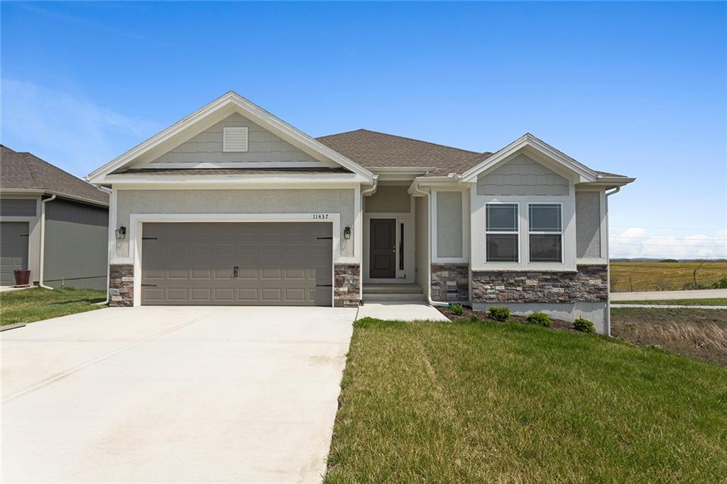 11437 N Auburndale Circle Property Photo