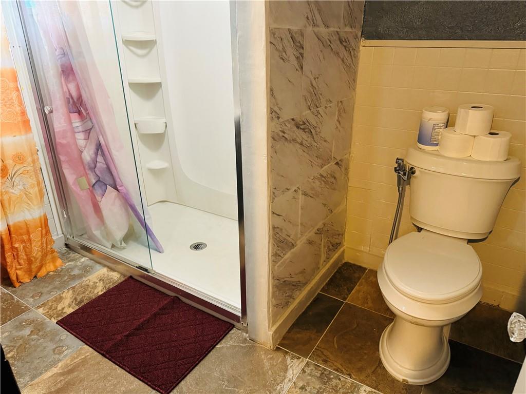 401 N Hardesty Avenue Property Photo 10