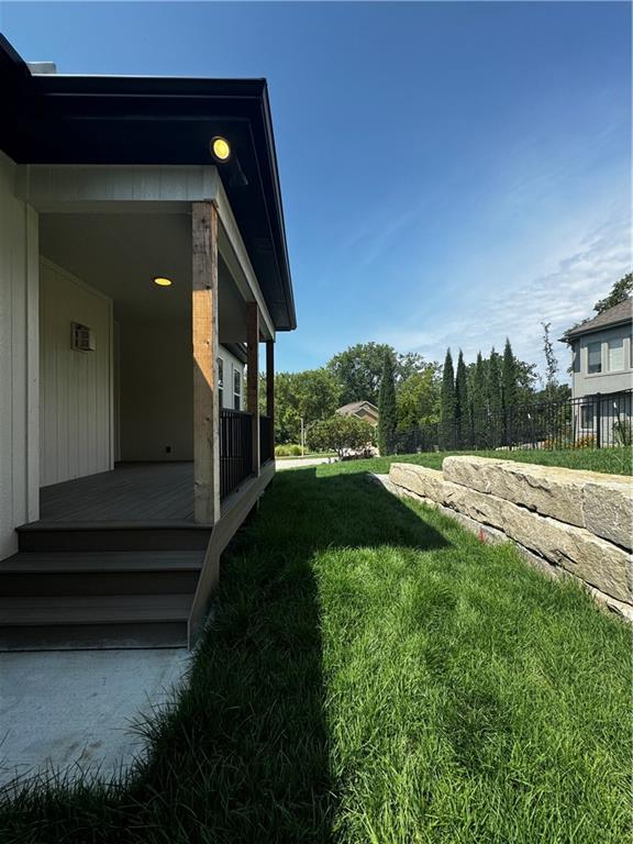 932 E 121st Place Property Photo 37