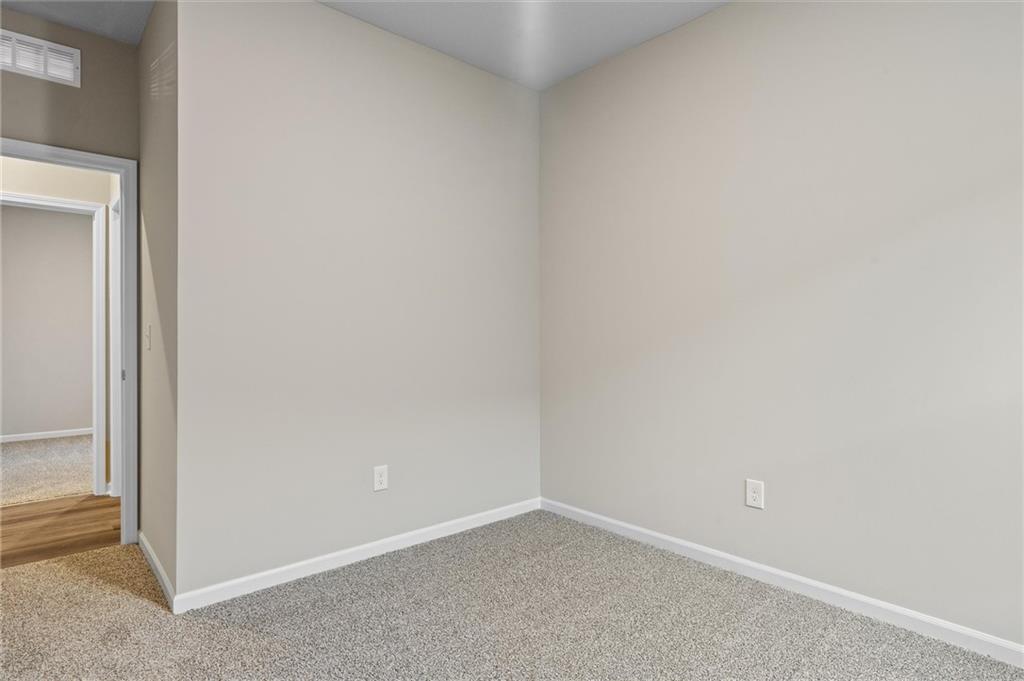 20236 W 194th Street Property Photo 30