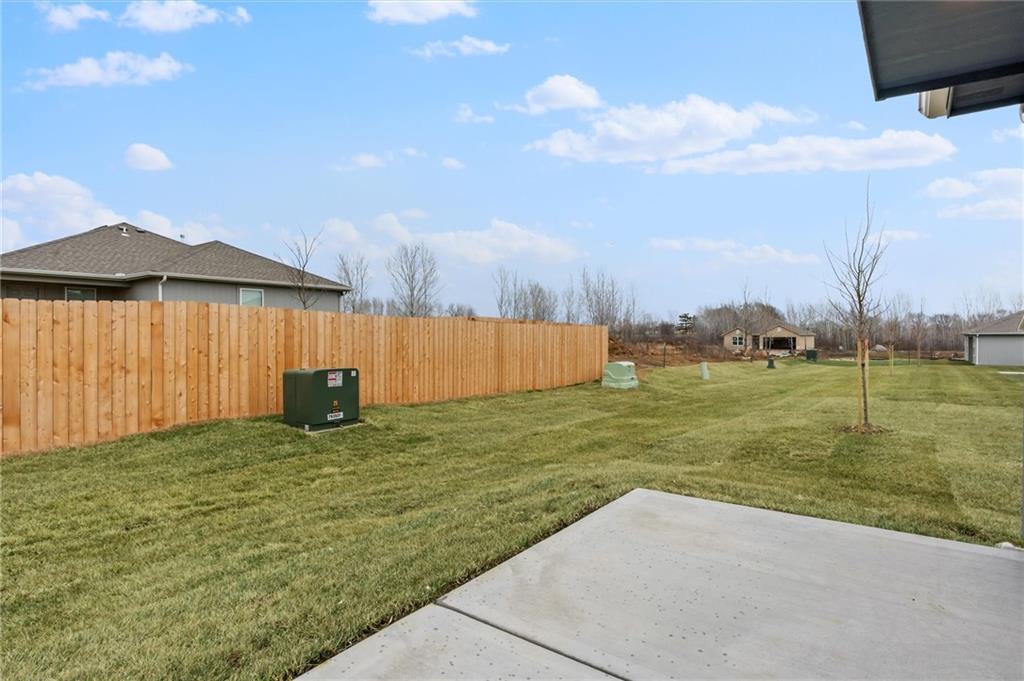 20236 W 194th Street Property Photo 34