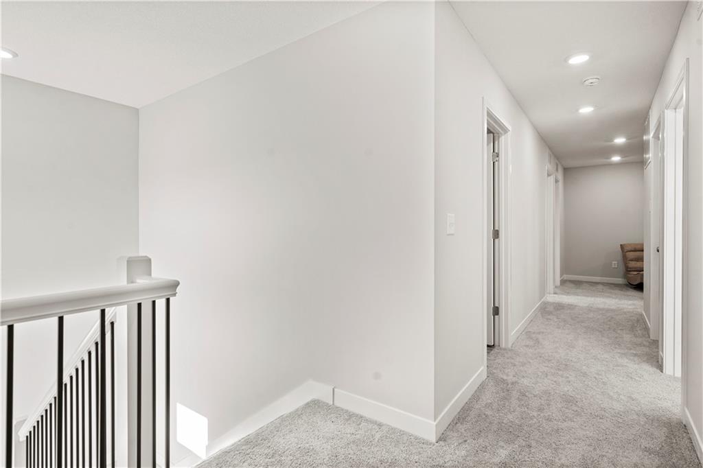 408 Woodview Drive Property Photo 14
