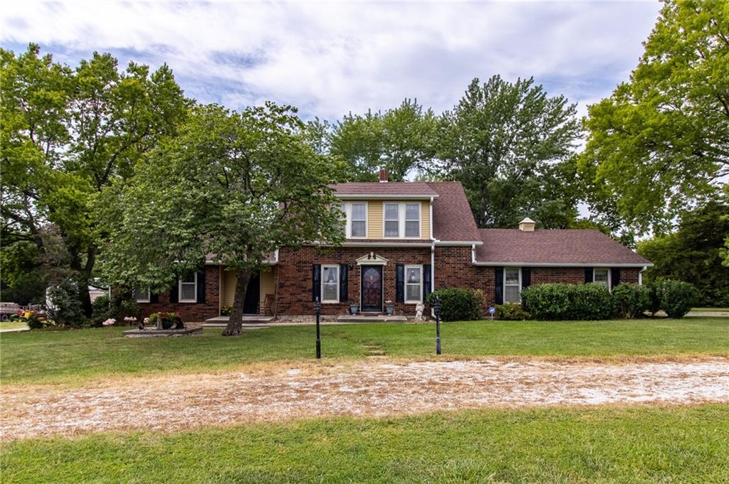 12927 238th Street Property Photo 3