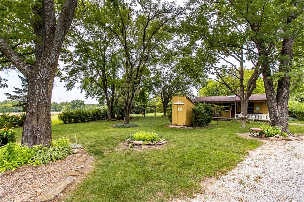 12927 238th Street Property Photo 13