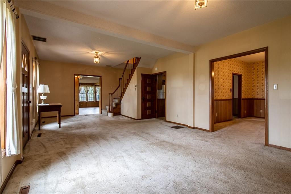 12927 238th Street Property Photo 19